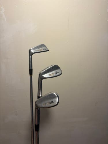 Left Handed Spalding Epic 7-9 Irons (Blades)