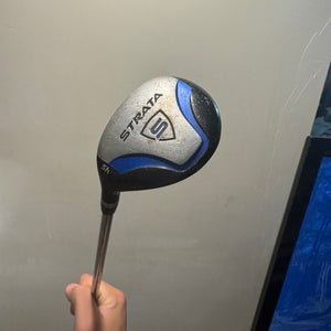 Men's Strata Left Hand Hybrid 5h (Used) + Youth Wilson Putter