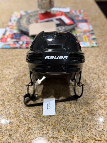 Large Bauer 3500/4500 Helmet (Used)