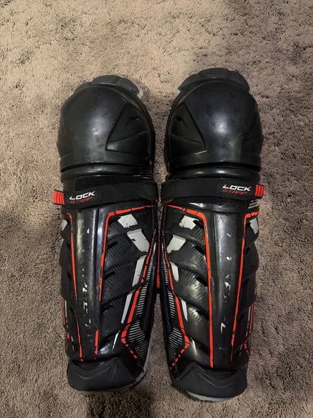 CCM JetSpeed FT390 15" Shin Pads (Used)