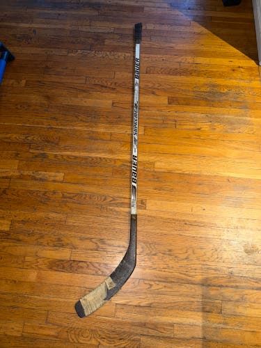 Eric Desjardins 1998 Philadelphia Flyers Game Used Vintage Bauer Stick with 4 Autographs