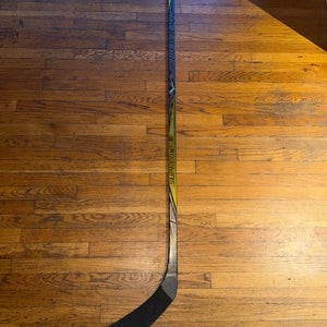 Trevor Lewis LA Kings Game Used Bauer 1s