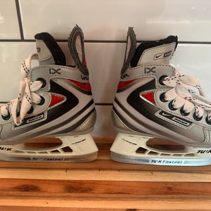 Bauer Vapor 1X Hockey Skates 7 Y  (Used)