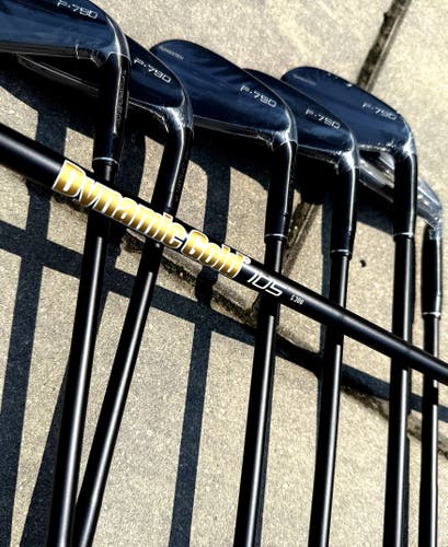 TaylorMade 2025 P790 Right Handed Iron Set (New)