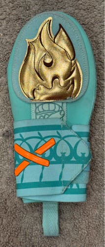Lady Liberty Sliding Mitt (Youth) (Used)