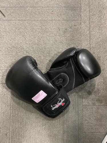 Used Boxing Gloves Black MD 11614-S000236959