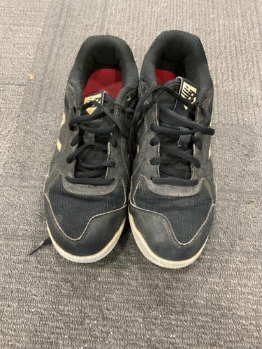 Used New Balance BASEBALL CLEATS BB/SB Cleats Black Junior 04.5 11614-S000236938
