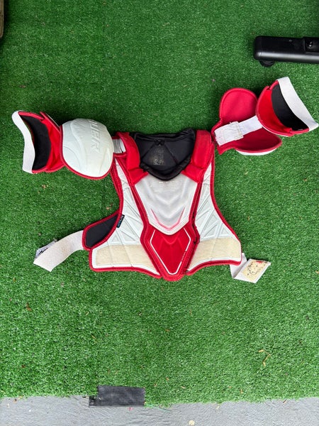 Small Senior Bauer Vapor APX2 Shoulder Pads (Used)