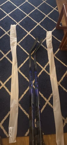 Senior CCM Ribcor Trigger 10 Pro Right Handed Hockey Sticks P90TM 75 Flex (New)