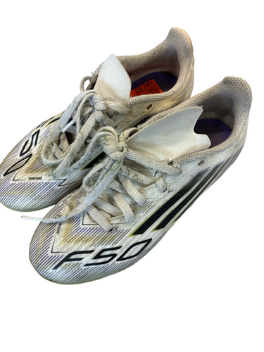Used Adidas Soccer Cleats White Junior 02.5 11682-S000132801