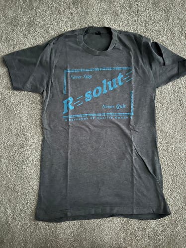 Gray Medium Adult Unisex Shirt (Used)