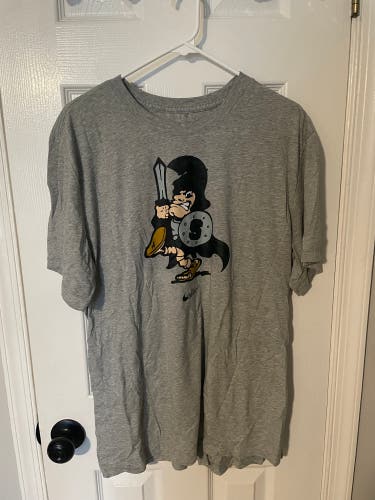 Gray XL Men's Nike Michigan State Spartan Shirt