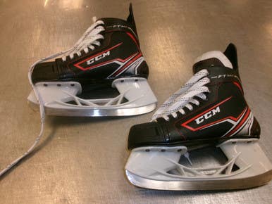 Used CCM FT 340 Junior Hockey Skate Junior 02 11339-S000201766