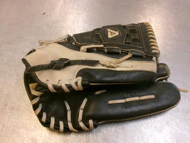 Used Akadema REPTILIAN BB/SB Glove RH Throw Black 12 1/2" 11339-S000201836