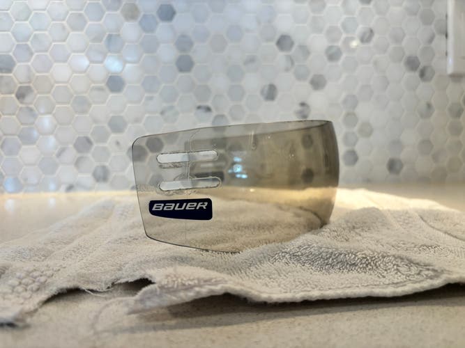 Bauer 55P Visor (Used)