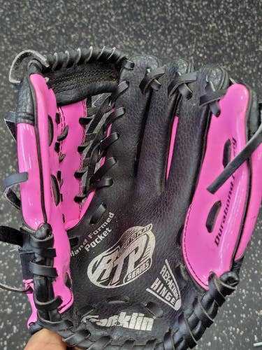 Used Franklin 4612 BB/SB Glove T-ball Black And Pink 9 1/2" 11849-S000039967