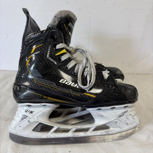 Junior Size 3 Bauer Supreme M5 PRO Ice Hockey Skates