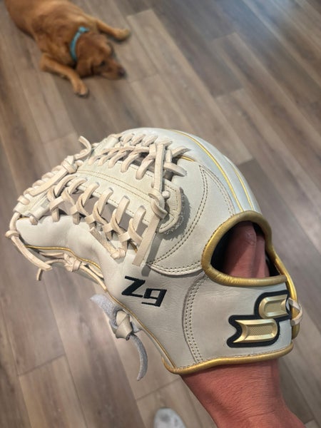 SSK z9 LH Pitcher's Baseball Glove 11.75" (Used)