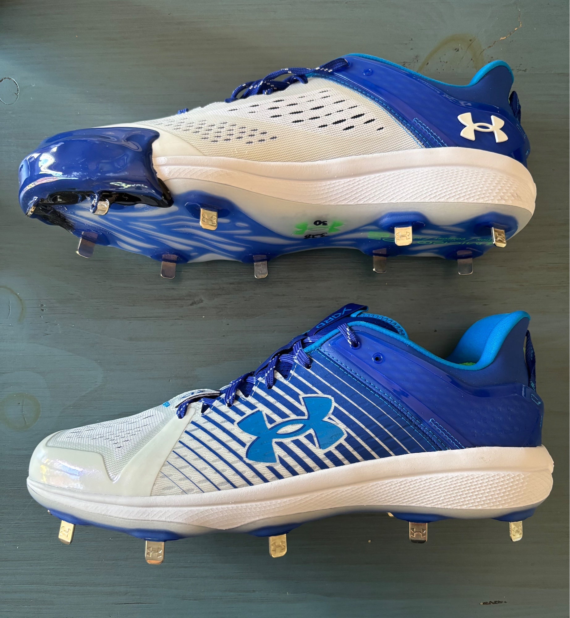 Under Armour Team Yard Low Metal Cleat - White/Blue 