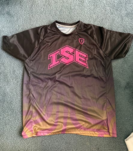 Team Issued ISE Lacrosse Shooter Shirt