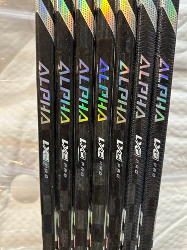 Senior Warrior Alpha LX2 Pro Right Handed Hockey Stick P92 85 Flex Pro Stock (New)