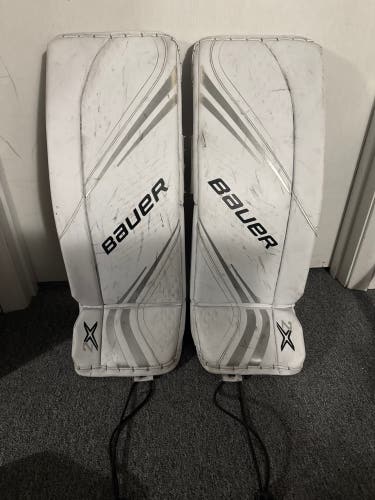 Small 2019 Bauer Vapor 2X Goalie Leg Pads (Used)