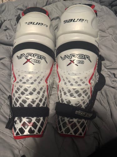 Senior Bauer Vapor X20 13" Shin Pads Pro Stock (Used)