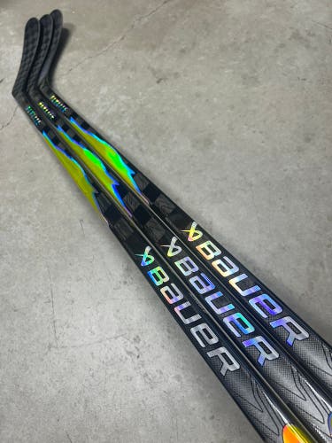 3 PACK 77 Flex P86 Senior Bauer Flylite Right Hand Hockey Stick NHL JAKE O’BRIEN (Pro Stock)