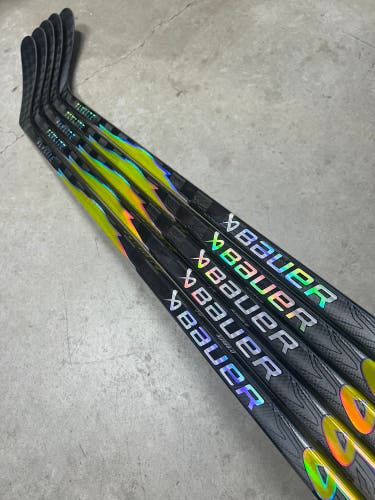 5 PACK 77 Flex P86 Senior Bauer Flylite Right Hand Hockey Stick NHL JAKE O’BRIEN (Pro Stock)