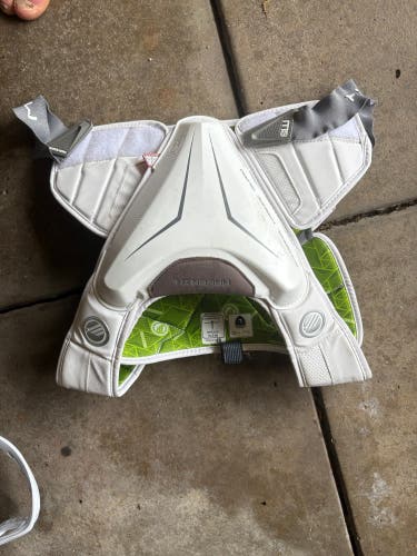 Large Adult Maverik MAX EKG Shoulder Pads (Used)