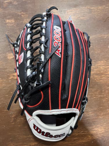 2024 Wilson A2000 LH Outfield Baseball Glove 12.75" (New)