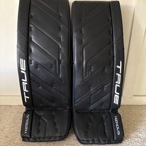 33" True HZRDUS 9x4 Goalie Leg Pads (Used)