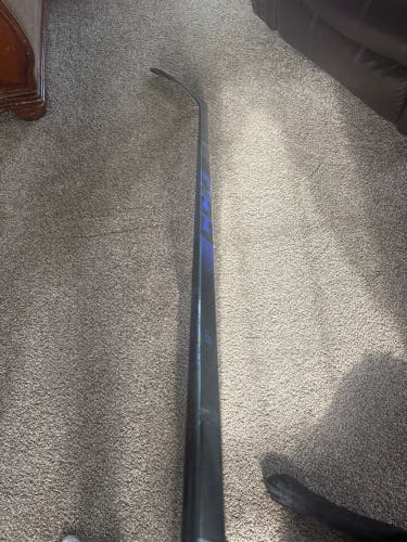 Senior CCM Ribcor Trigger 10 Pro Right Handed Hockey Stick P28 75 Flex (Used)