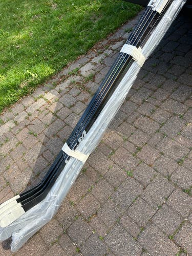 Senior CCM JetSpeed FT8 Pro Right Handed Hockey Stick P92 87 Flex Pro Stock (New)