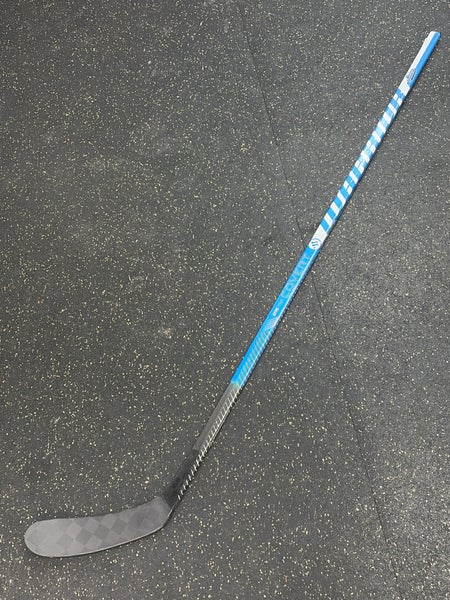 University of Maine Warrior Covert QR5 Pro Right Handed P28 55 Flex Pro Stock (New) Stick Item#CCQ55