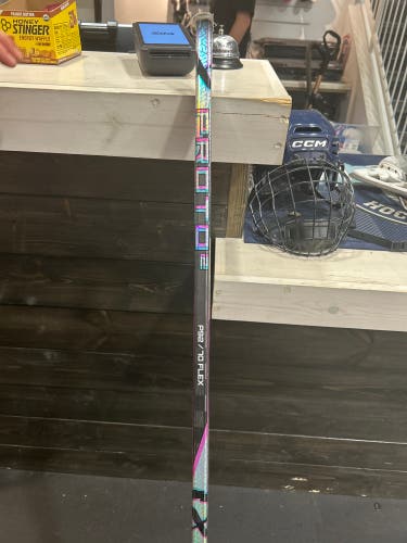 Senior Bauer Proto2 Right Handed Hockey Stick P92 70 Flex (Used)