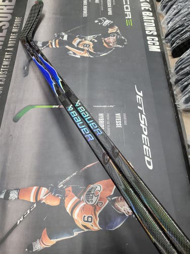 2 PACK | P92M | 70 Flex NEW! Senior Bauer Vapor Flylite Right Handed Hockey Stick Pro Stock (New)