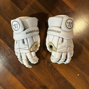 Warrior Burn Lacrosse Gloves (Used)