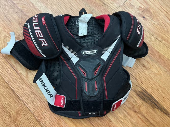 Medium Junior Bauer NSX Shoulder Pads (Used)