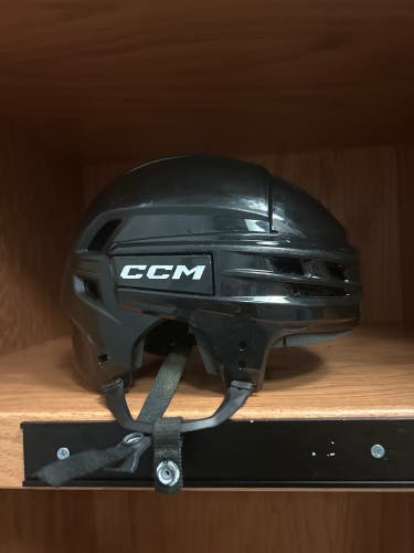 Large CCM Tacks 720 Helmet (Used)