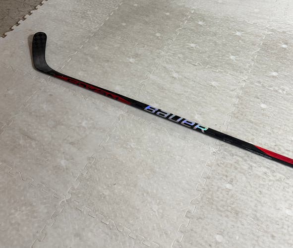 Bauer vapor hyperlite