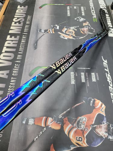 2 PACK | P28 | 82 Flex NEW! Senior Bauer Vapor Flylite Left Hand Hockey Stick Pro Stock (New)