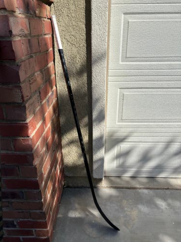 Pro Stock Hockey Sticks – RH – Mackinnon Pro21, Datsyuk P38 & Warrior Super Novium (Bundle or Separa
