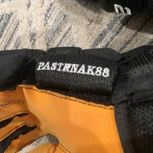 Pastrnak Bauer Supreme 2S Pro Gloves 13" Yellow Palms