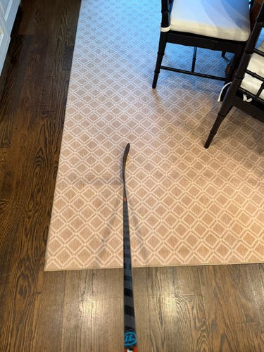 Senior Warrior Covert QRE 10 Left Hand Hockey Stick W03 75 Flex Pro Stock (New)