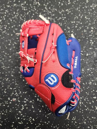 Used Wilson A200 BB/SB Glove RH Throw Royal Blue And Red 10" 11849-S000039880