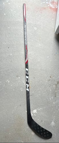 Senior CCM JetSpeed Team Right Handed Hockey Stick P28 95 Flex (New)
