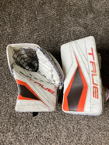 Senior True L12.2 Goalie Gloves & Blockers Regular Pro Stock (Used)