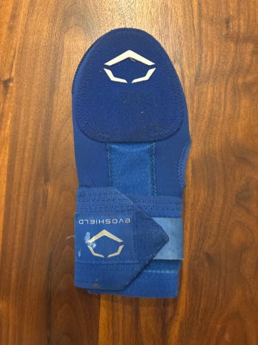 Blue Senior EvoShield Sliding Mitt (Used)