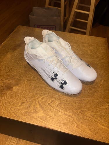 Men's Size 12.0 Under Armour Blur Smoke 2.0 never worn